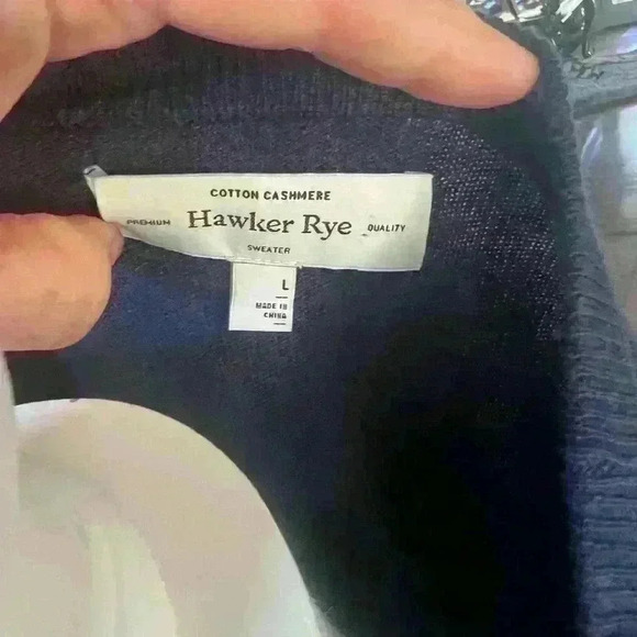 Hawker Rye men’s Cashmere Blend navy crew neck sweater Large. - Picture 3 of 7